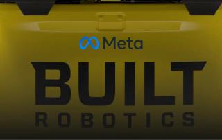 Das Unternehmen Meta setzt 65-Tonnen-Roboter für den Bau eines Solarkraftwerks ein