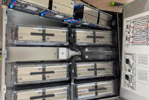Apple hat seinen eigenen KI-Server gebaut, und jetzt können wir ihn sehen